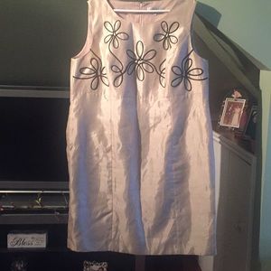 Dress size 20 W